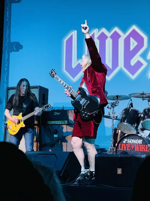 LIVE WIRE gallery image 146