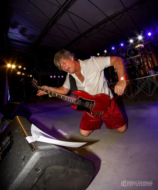 LIVE WIRE gallery image 152