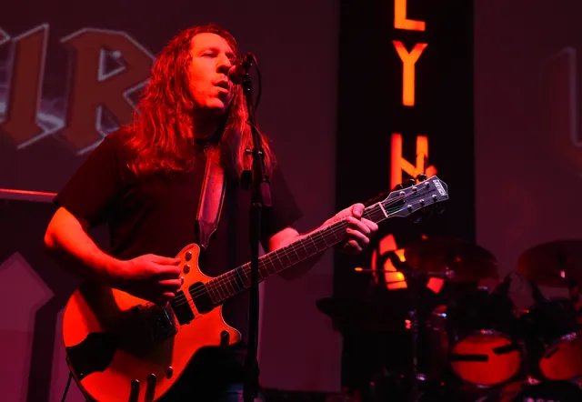 LIVE WIRE gallery image 021