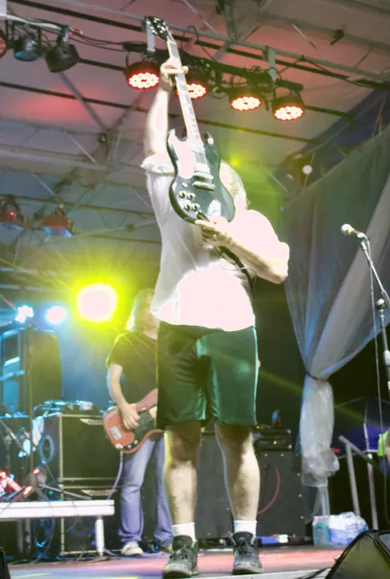 LIVE WIRE gallery image 86